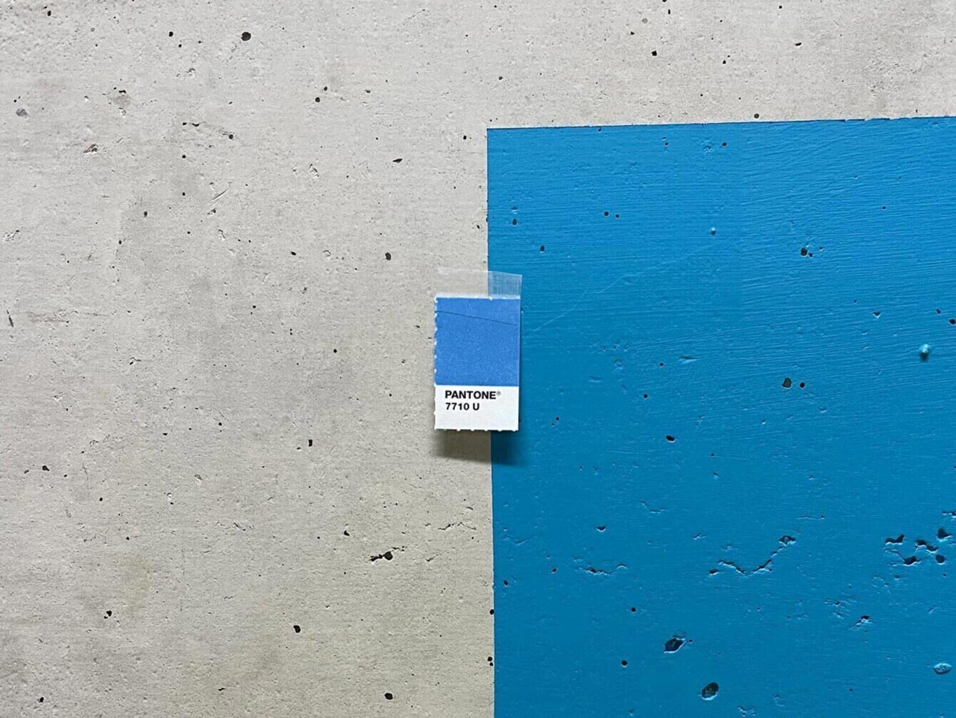 The chase car park process colour signage 02 blue